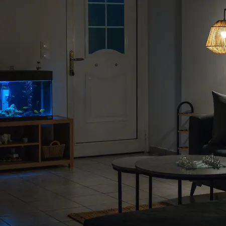 Euphoria Cozy House יאליסוס